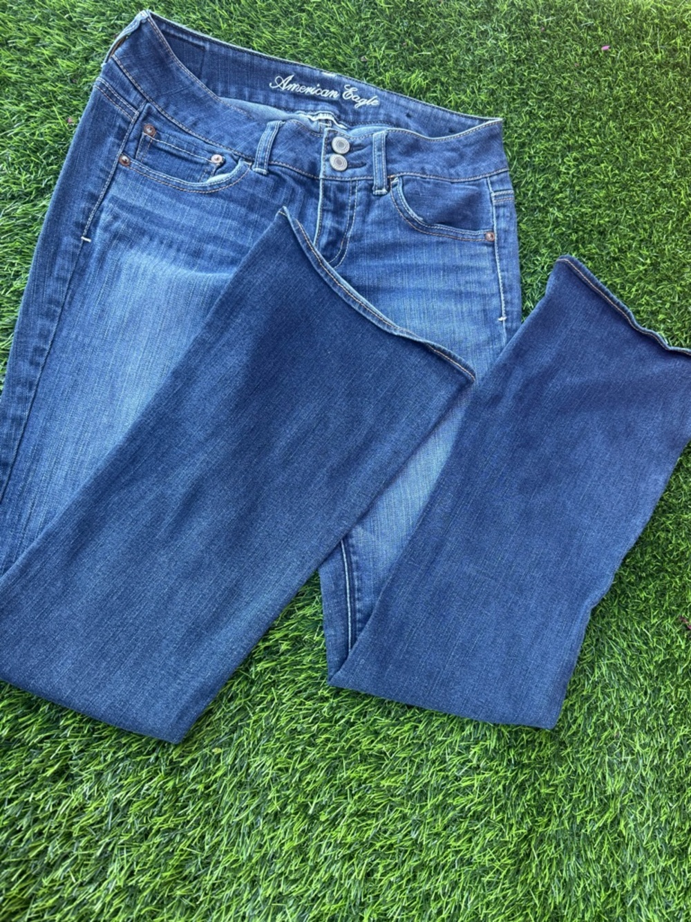 American Eagle Outfitters Women's Medium Blue Flare Jeans